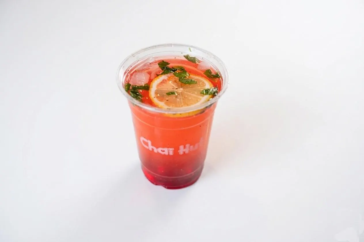 Classic Lemonade at The Chai Hut